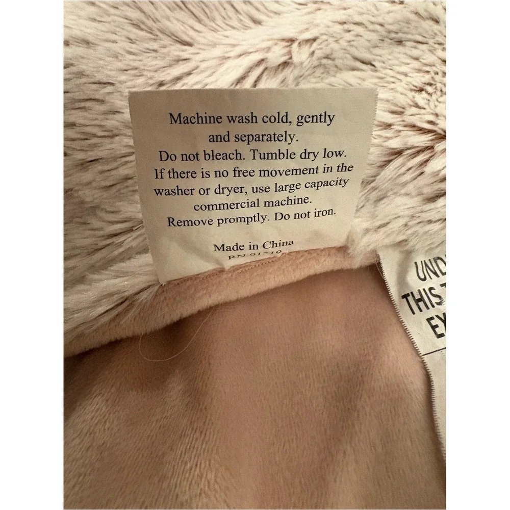 Madison Park Plush California‎ King Comforter w/2 Shams - Light Blush Pink
